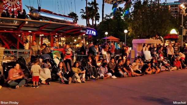 , Disneyland Resort Photo Update: Problems in Paradise