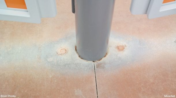 , Disneyland Resort Photo Update: Problems in Paradise