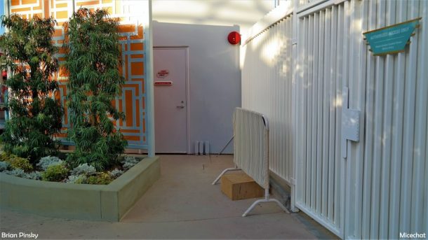 , Disneyland Resort Photo Update: Problems in Paradise