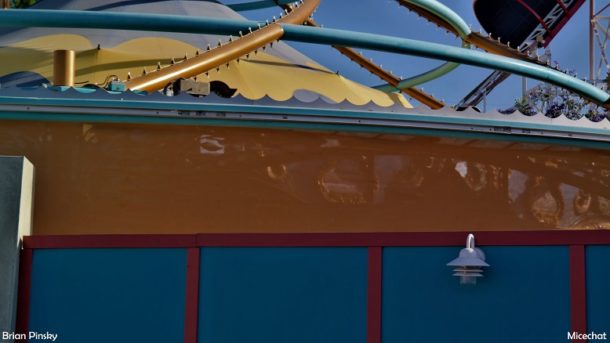 , Disneyland Resort Photo Update: Problems in Paradise