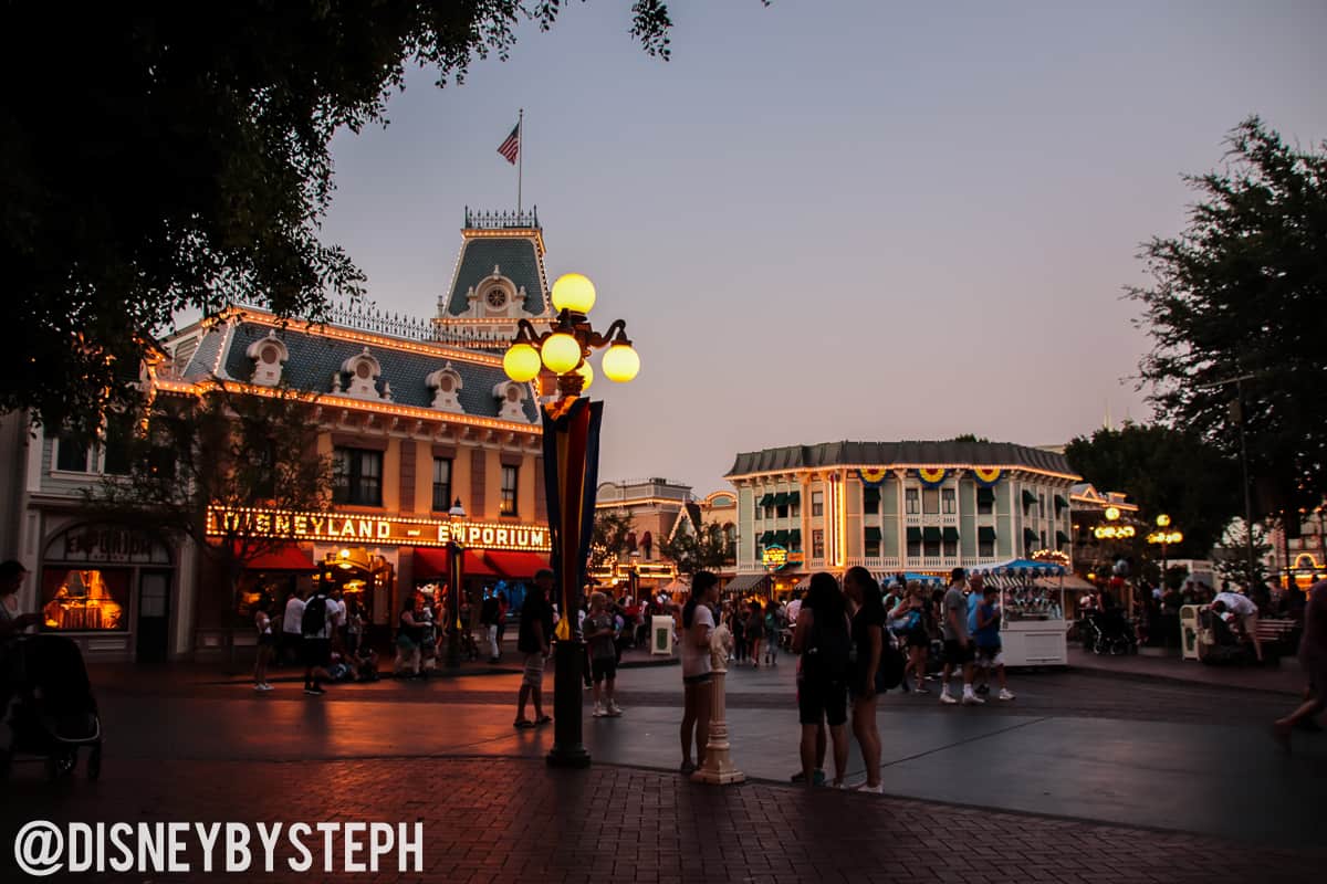 , Disneyland Update – A Million Little Pieces