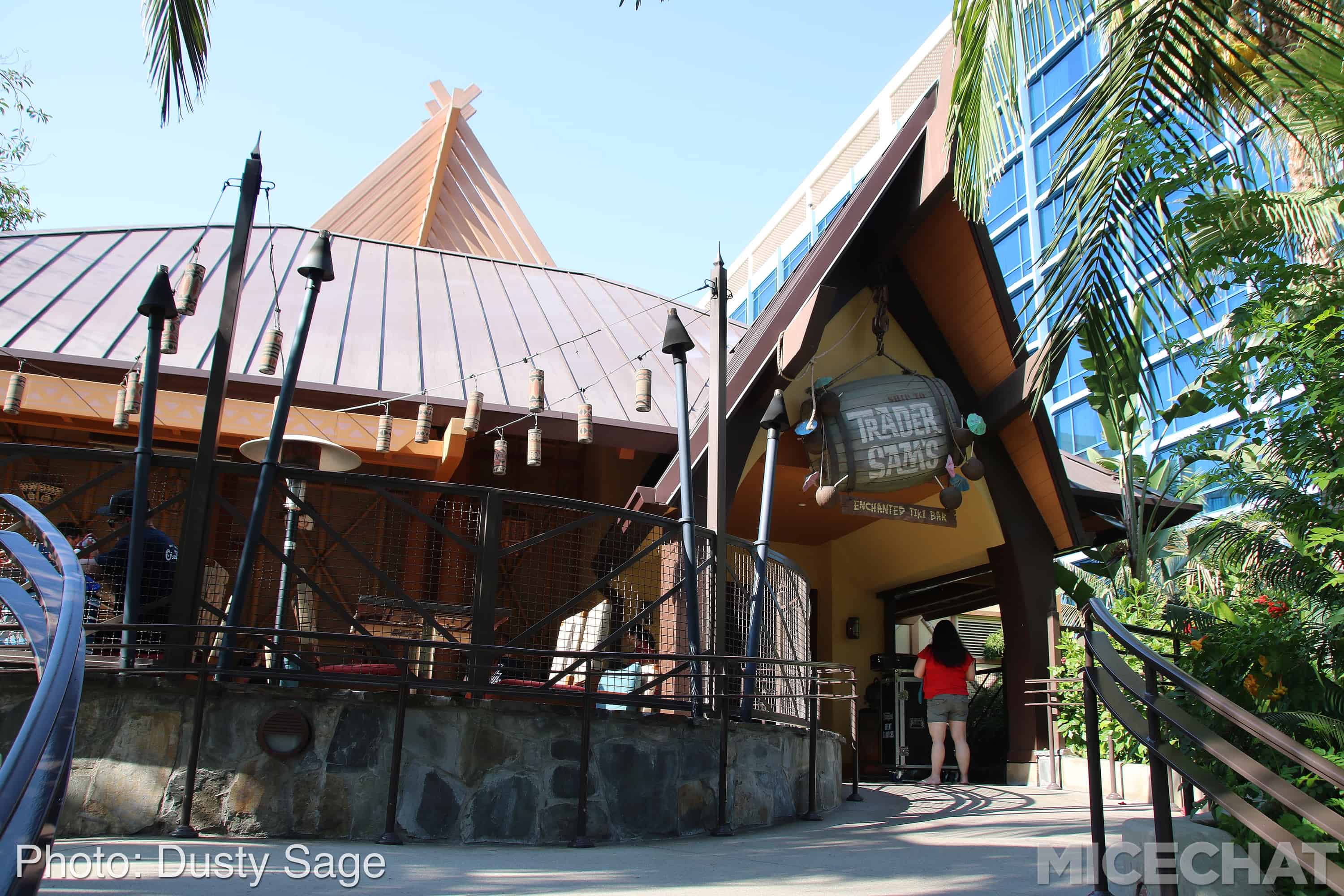 , Disneyland Update – Monorail Blues and Wall-O-Ween