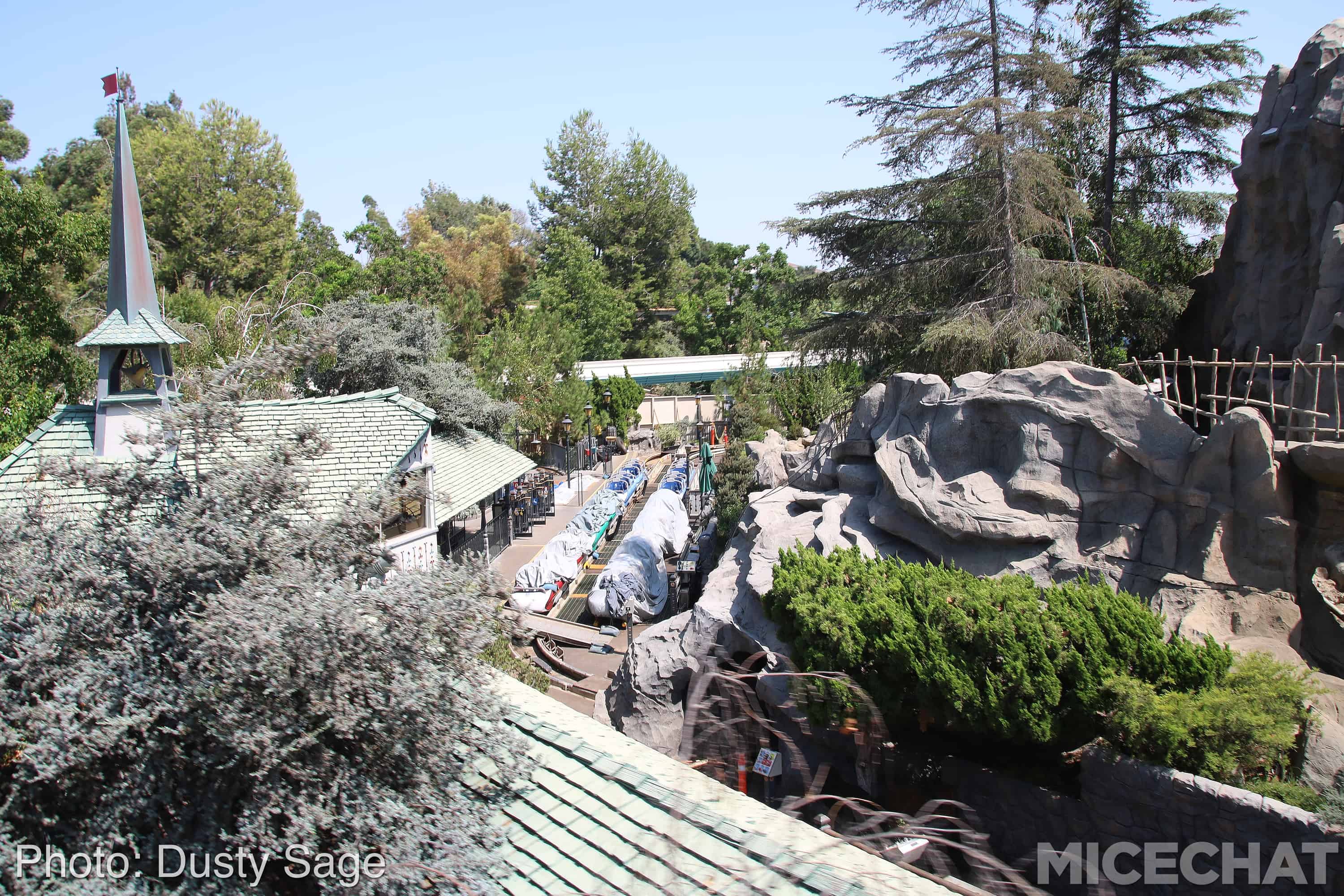 , Disneyland Update – Things That Go Bump In The Light