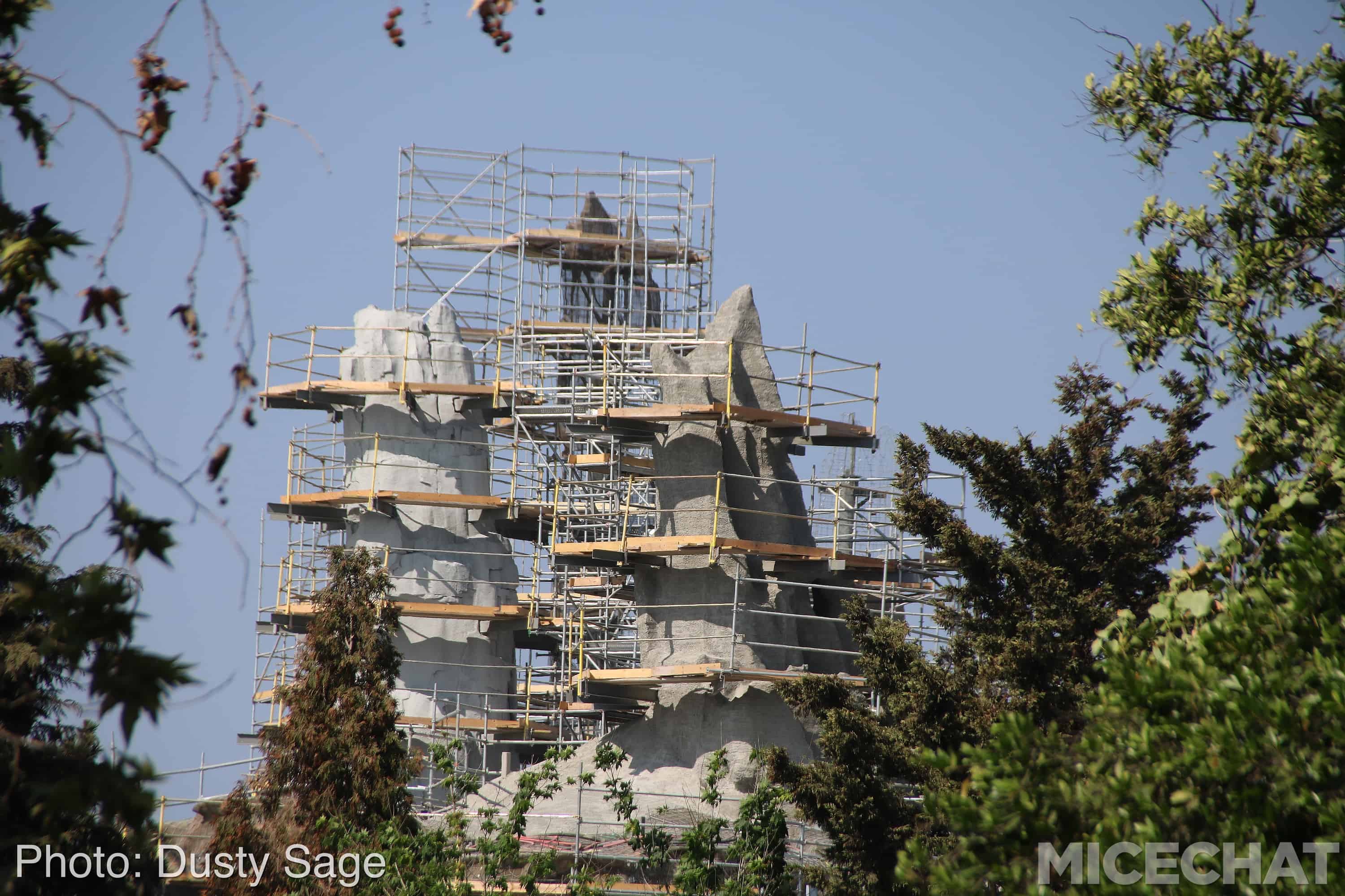 , Disneyland Update – Things That Go Bump In The Light