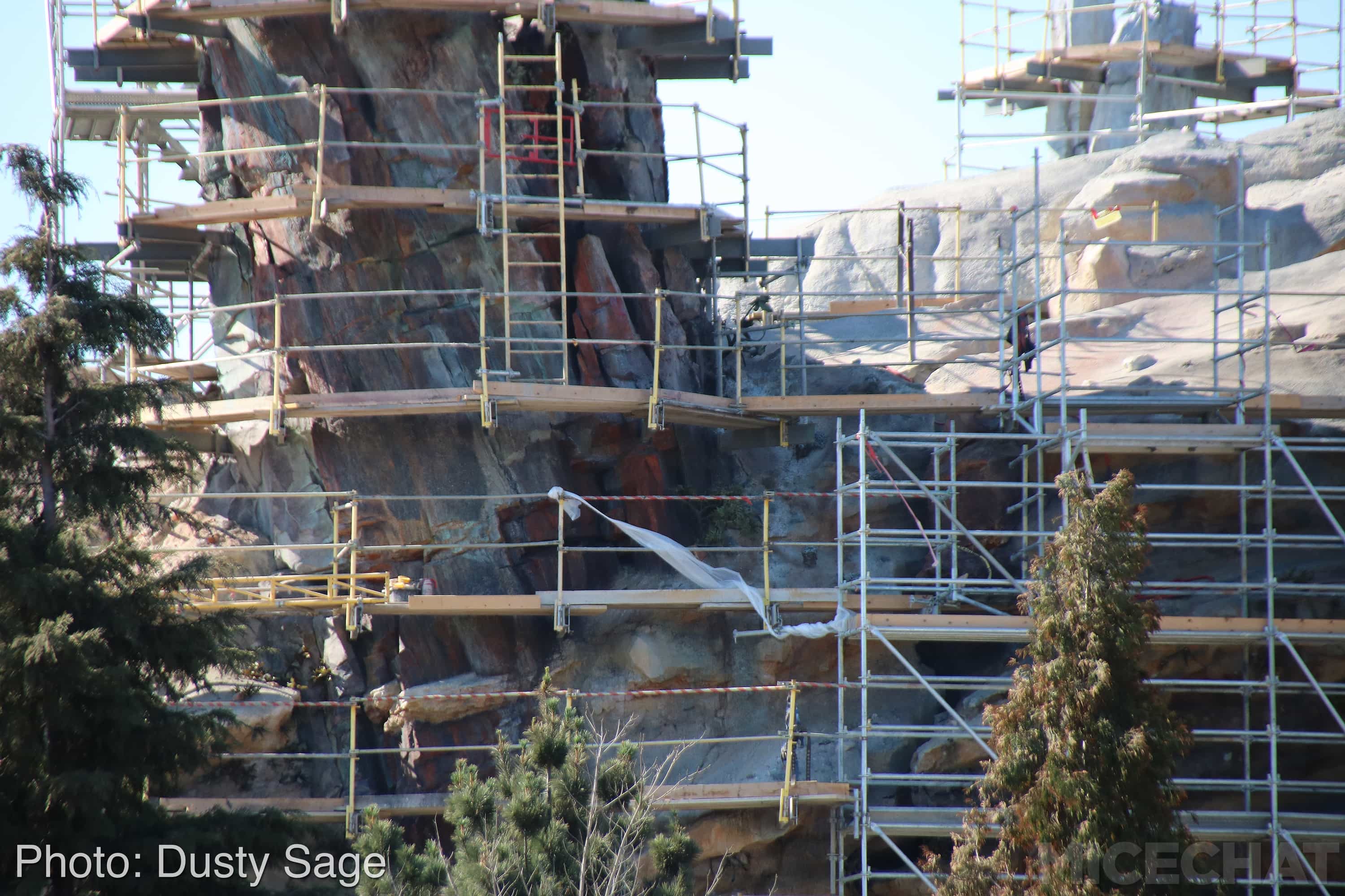 , Disneyland Update – A Million Little Pieces