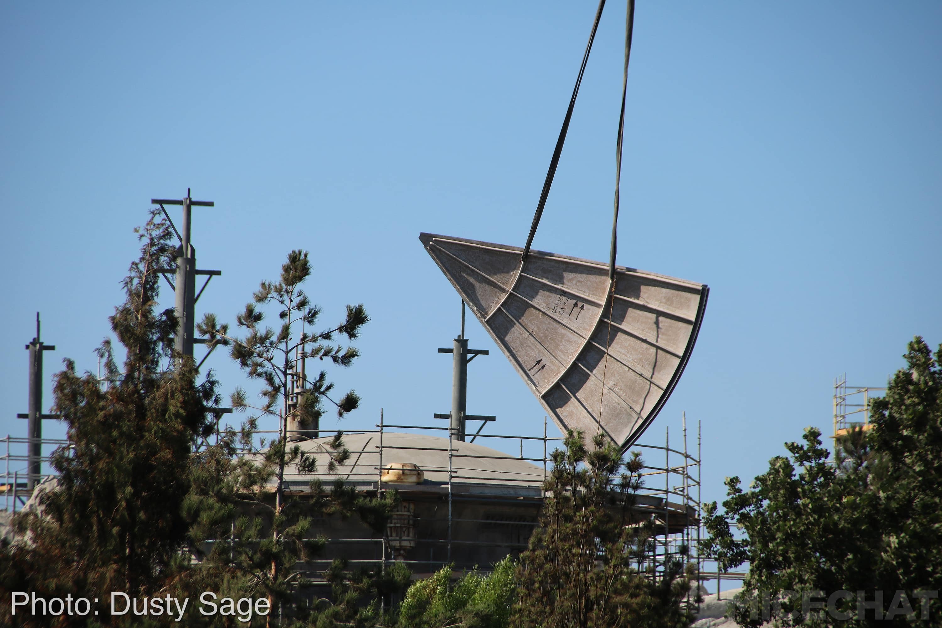 , Disneyland Update – A Million Little Pieces