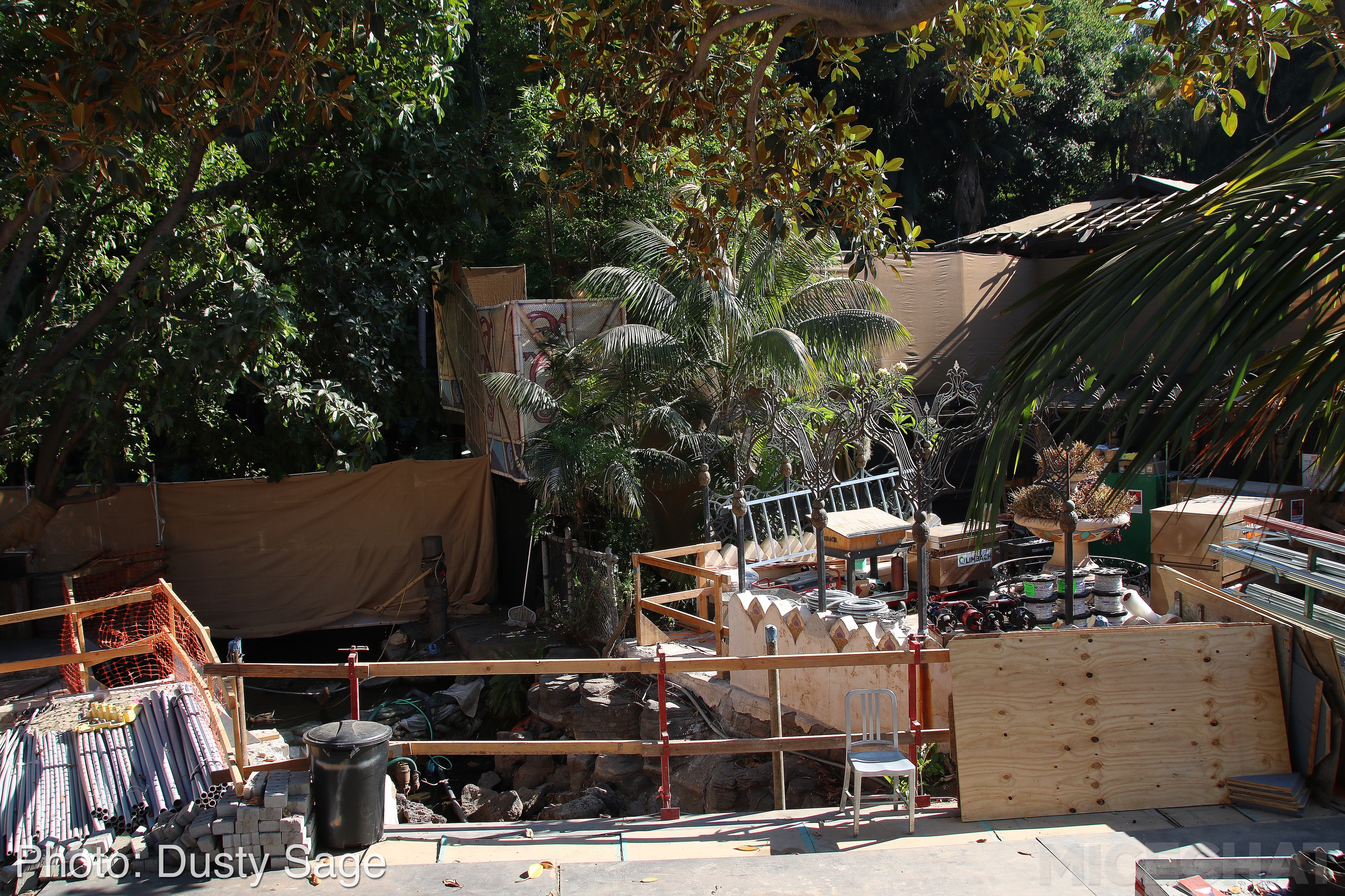 , Disneyland Update – A Million Little Pieces