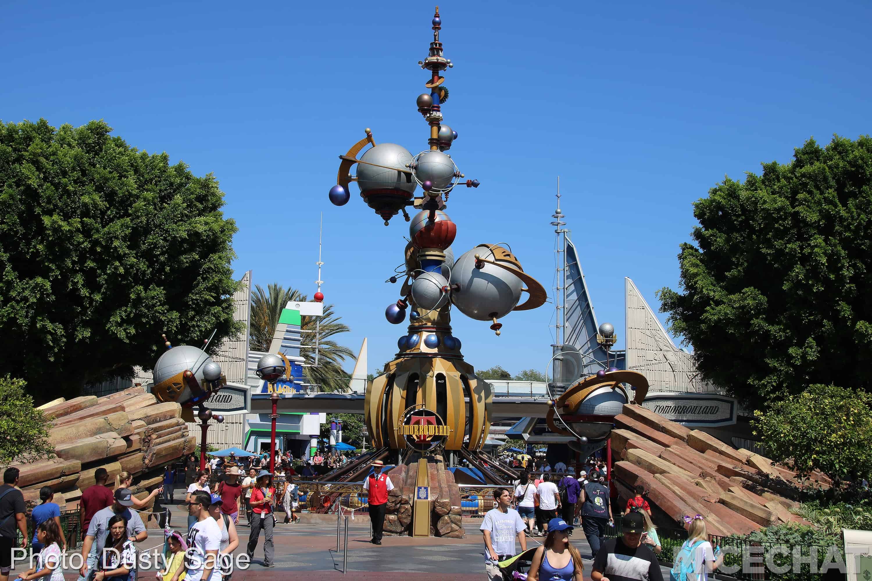 , Disneyland Update – A Million Little Pieces
