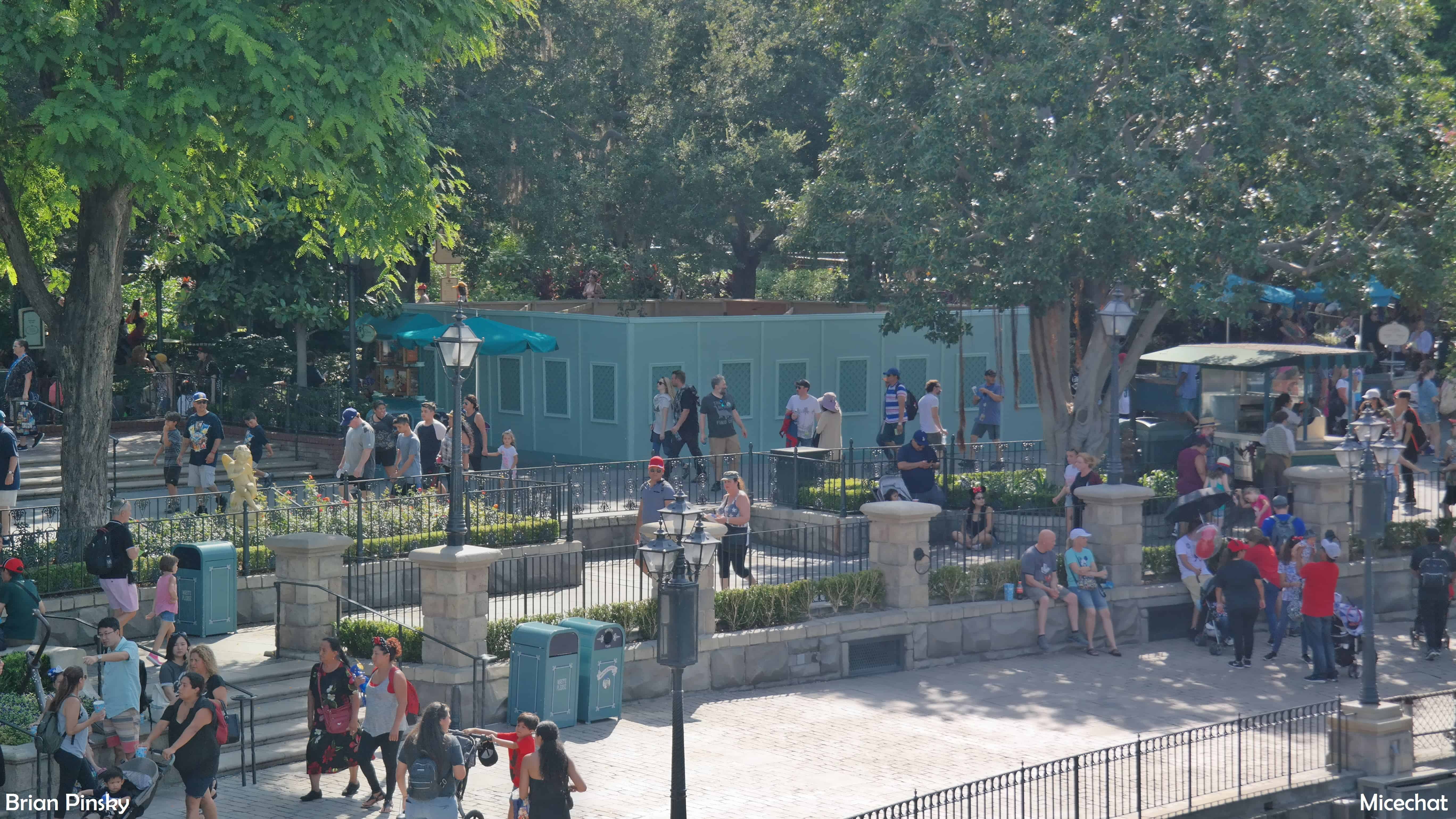 , Disneyland Update &#8211; Monorail Blues and Wall-O-Ween