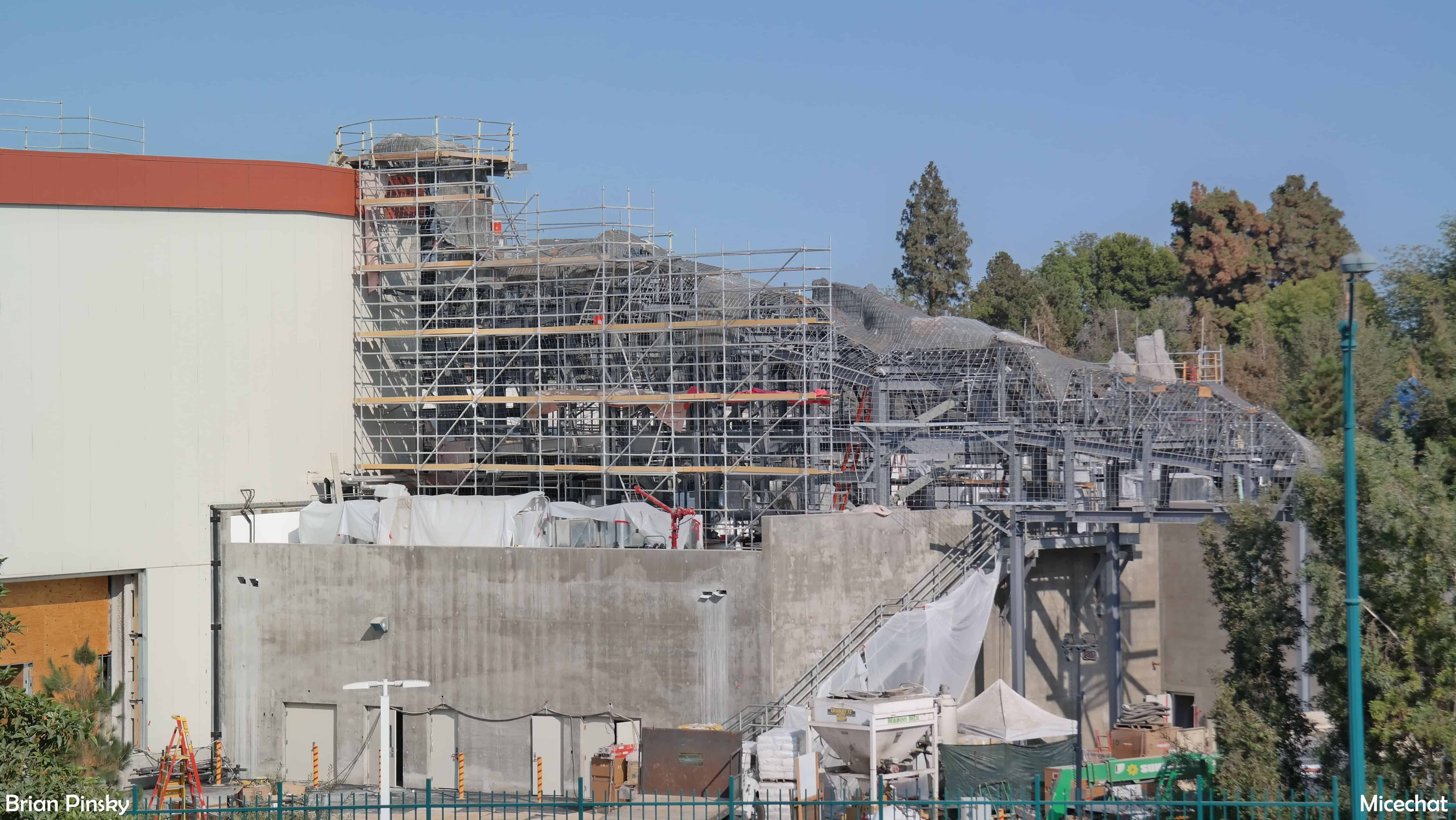 , Disneyland Update – A Million Little Pieces