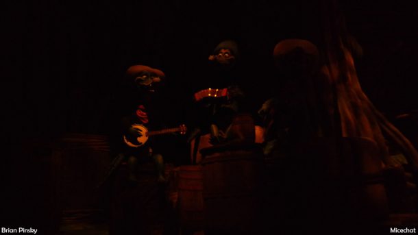 , Disneyland Photo Update: If We Can’t Fix It . . .