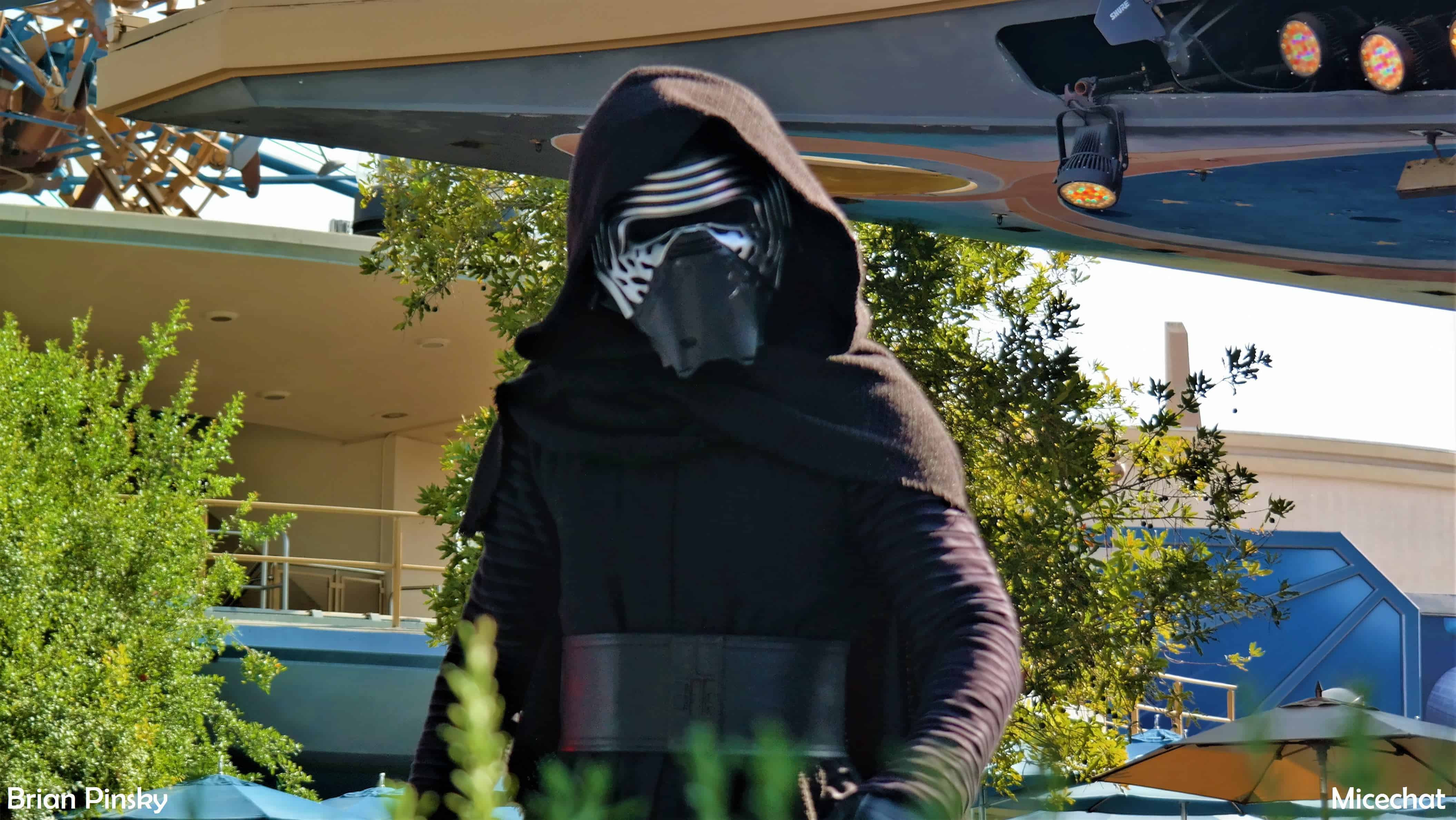 , Disneyland Update – A Ghost Will Follow You Home