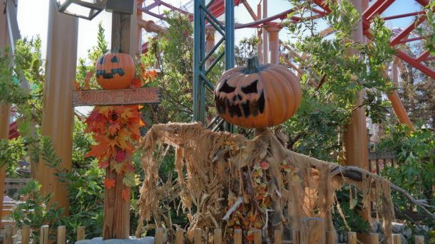 , Knott’s Berry Farm Update – It’s Monster Season