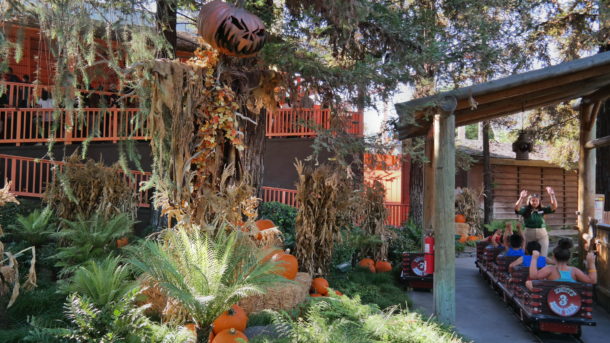 , Knott’s Berry Farm Update – It’s Monster Season