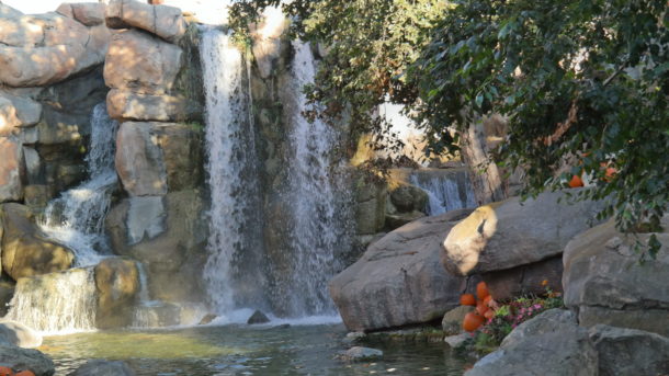 , Knott’s Berry Farm Update – It’s Monster Season