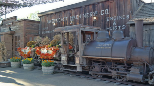 , Knott’s Berry Farm Update – It’s Monster Season