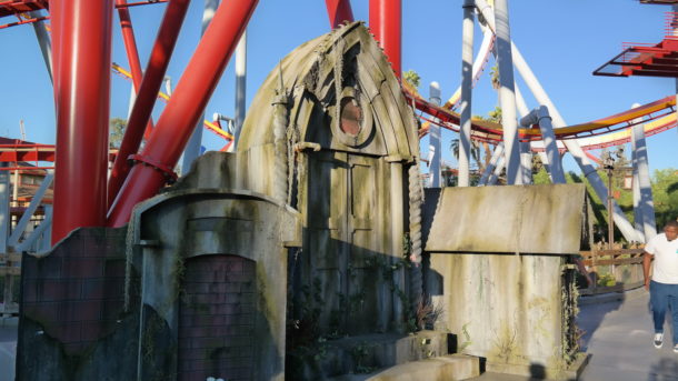, Knott’s Berry Farm Update – It’s Monster Season