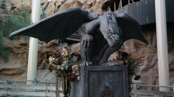 , Knott’s Berry Farm Update – It’s Monster Season