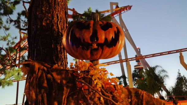 , Knott’s Berry Farm Update – It’s Monster Season