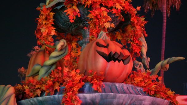 , Knott’s Berry Farm Update – It’s Monster Season