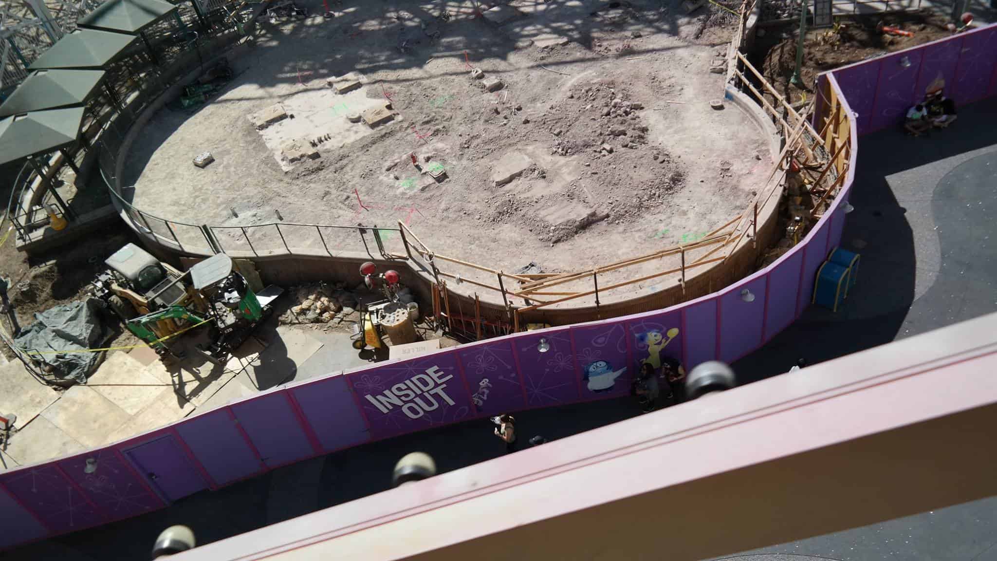 , Disneyland Update &#8211; Fall in Line