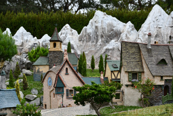 , Disneyland Update – Friends Until The End