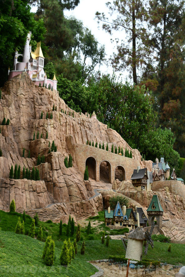 , Disneyland Update – Friends Until The End