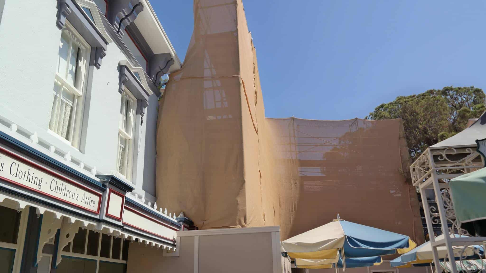 , Disneyland Update – Fall in Line