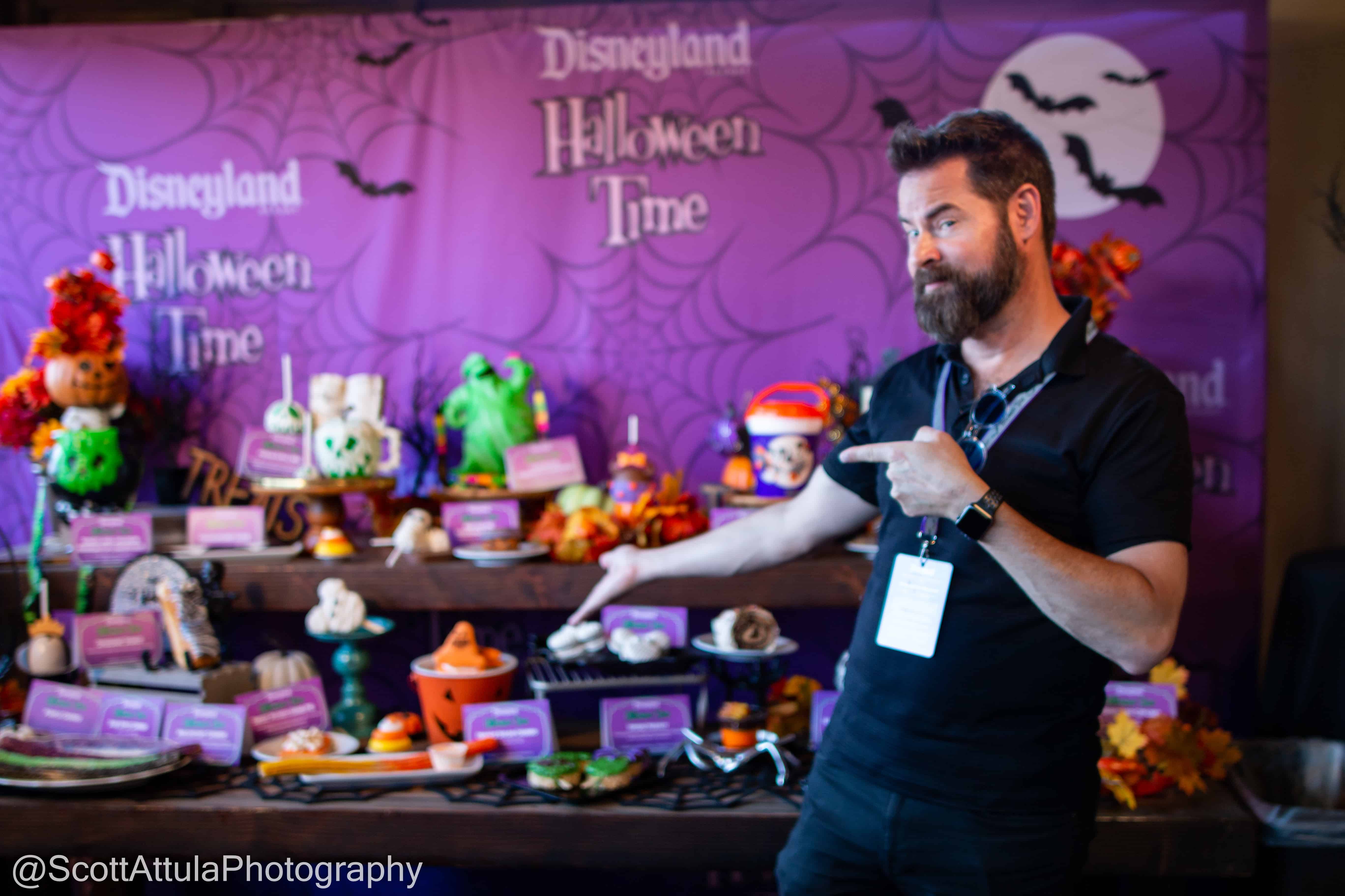 , Top 10 Disneyland Halloween Time Treats for 2018