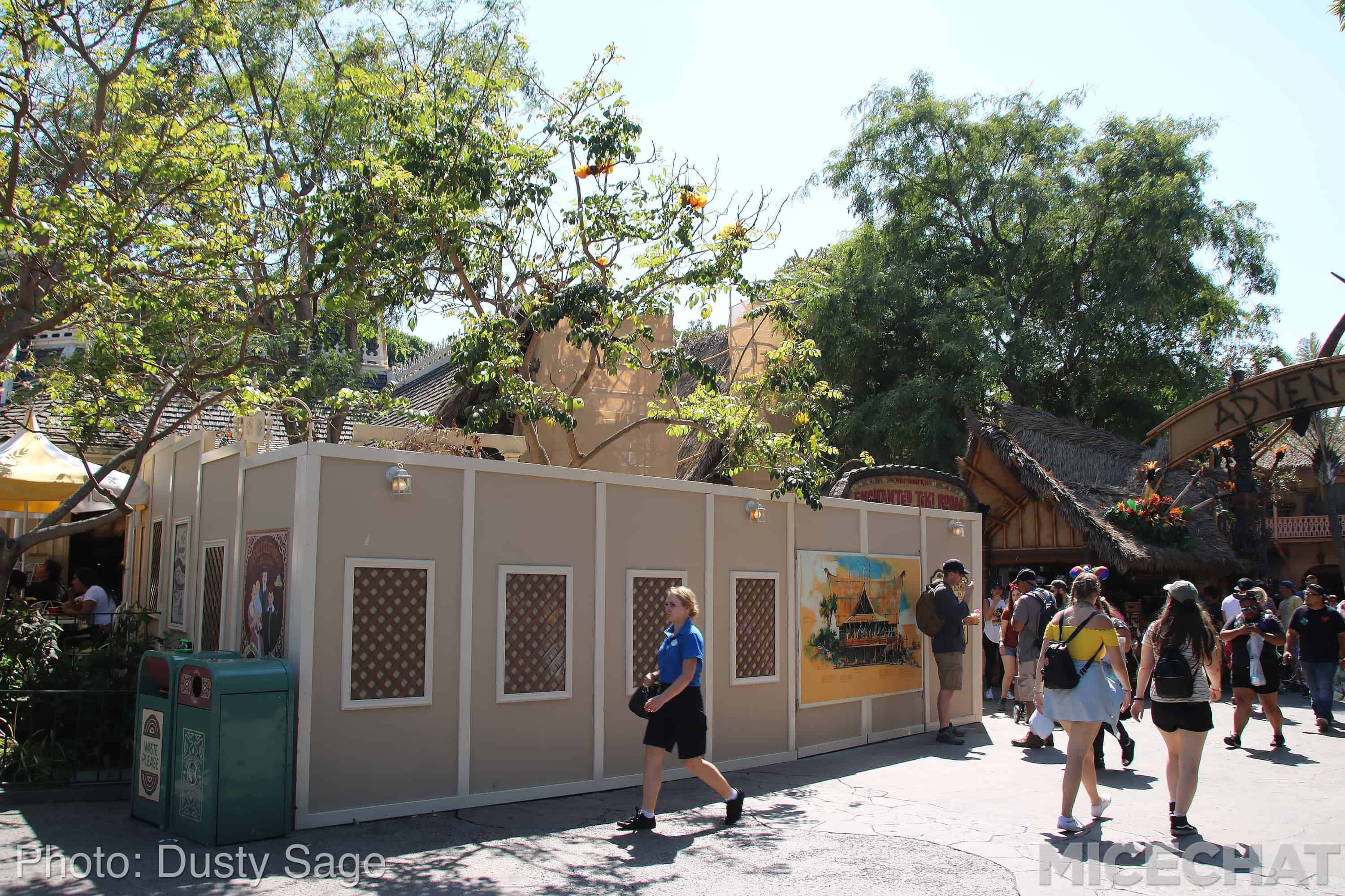 , Disneyland Update &#8211; Monorail Blues and Wall-O-Ween