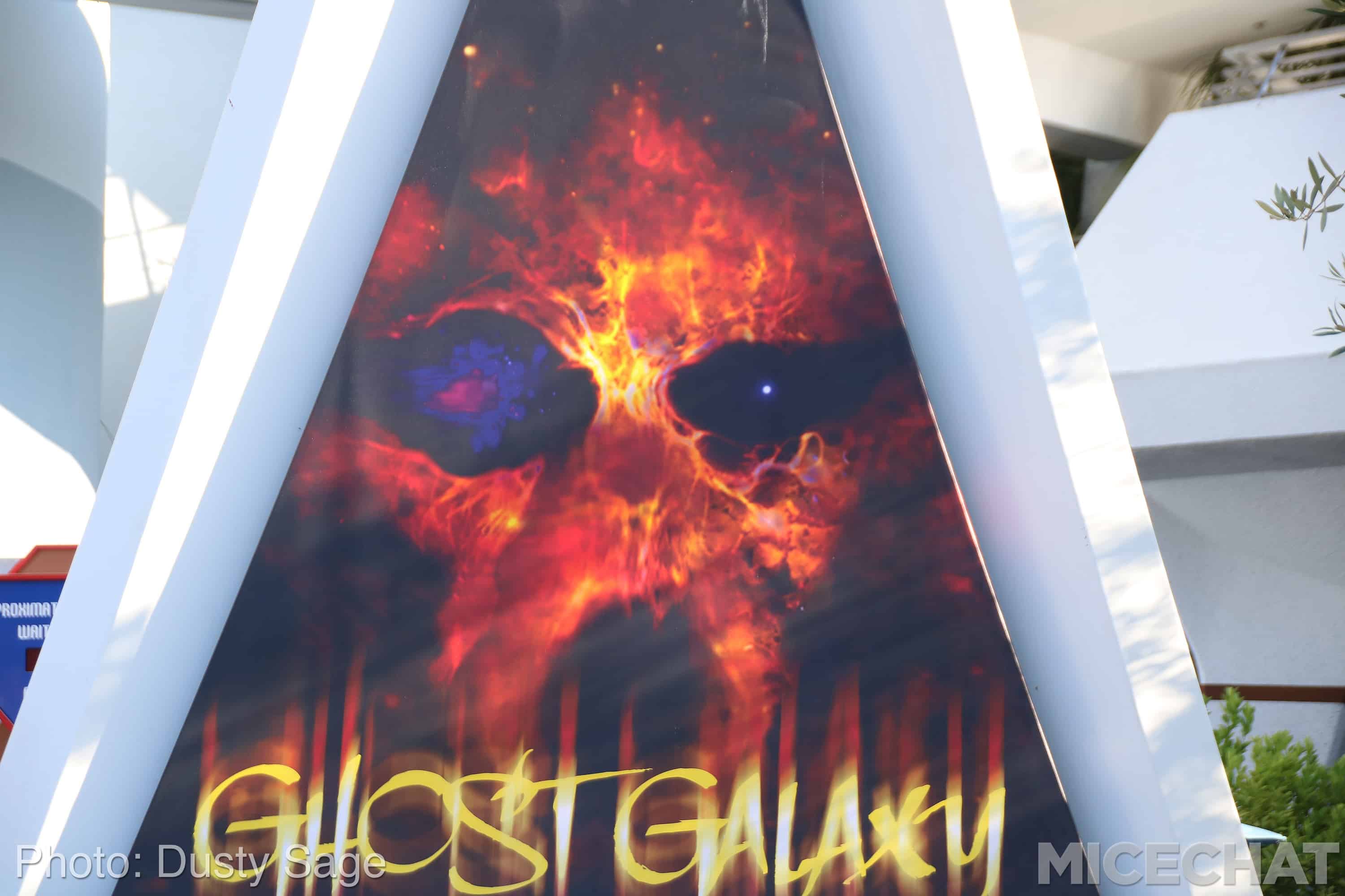 , Disneyland Update – Monorail Blues and Wall-O-Ween