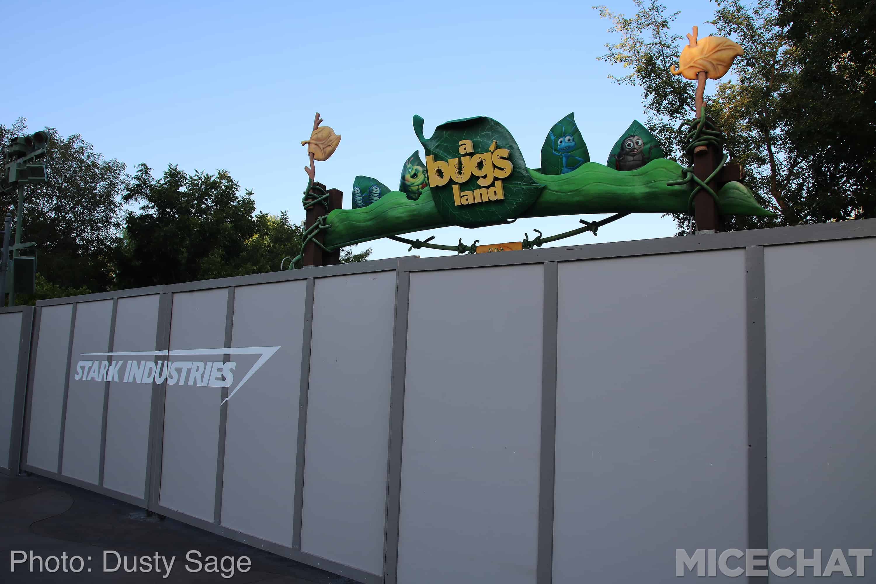 , Disneyland Update &#8211; Monorail Blues and Wall-O-Ween