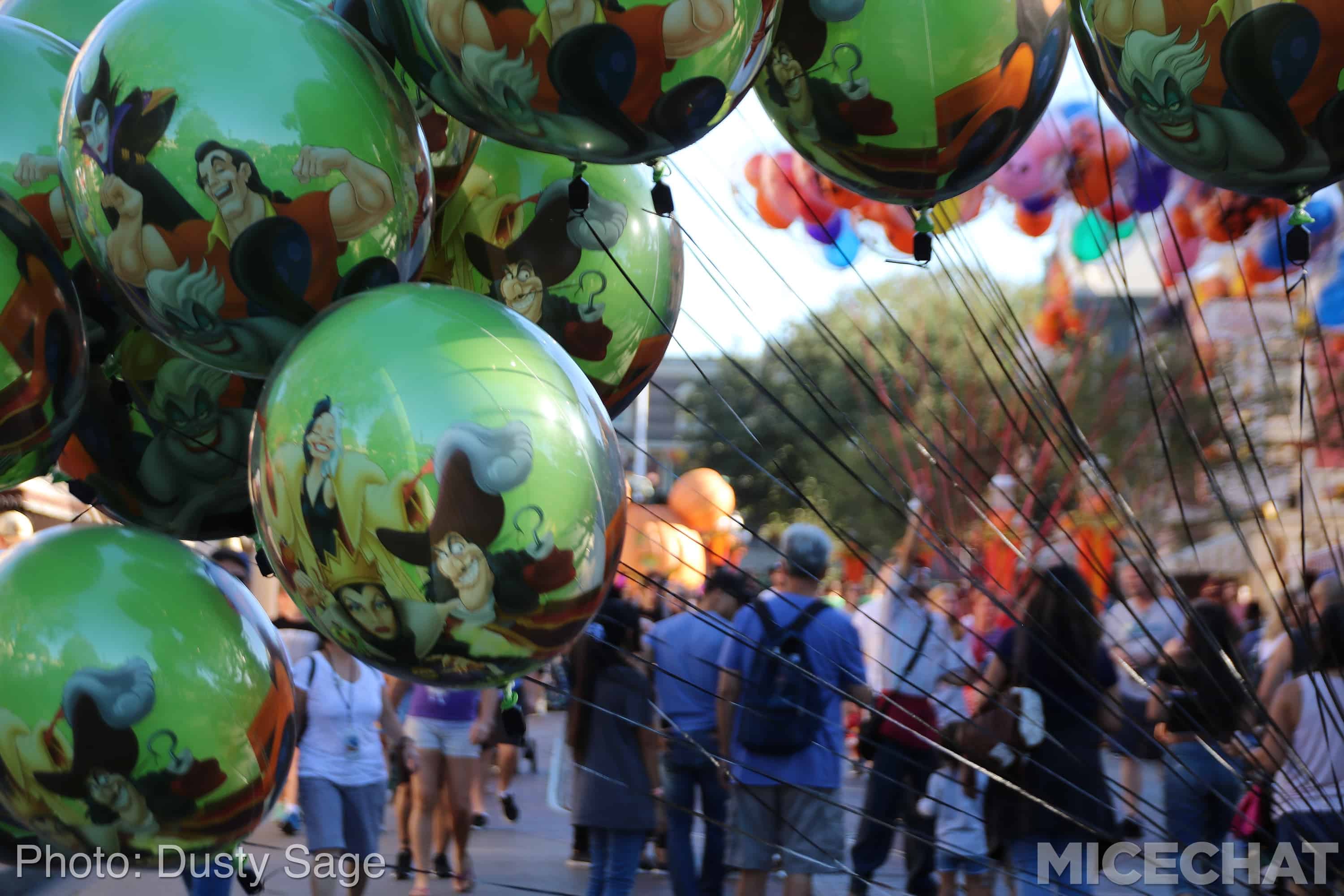 , Disneyland News and Photo Update &#8211; The Walls of Change