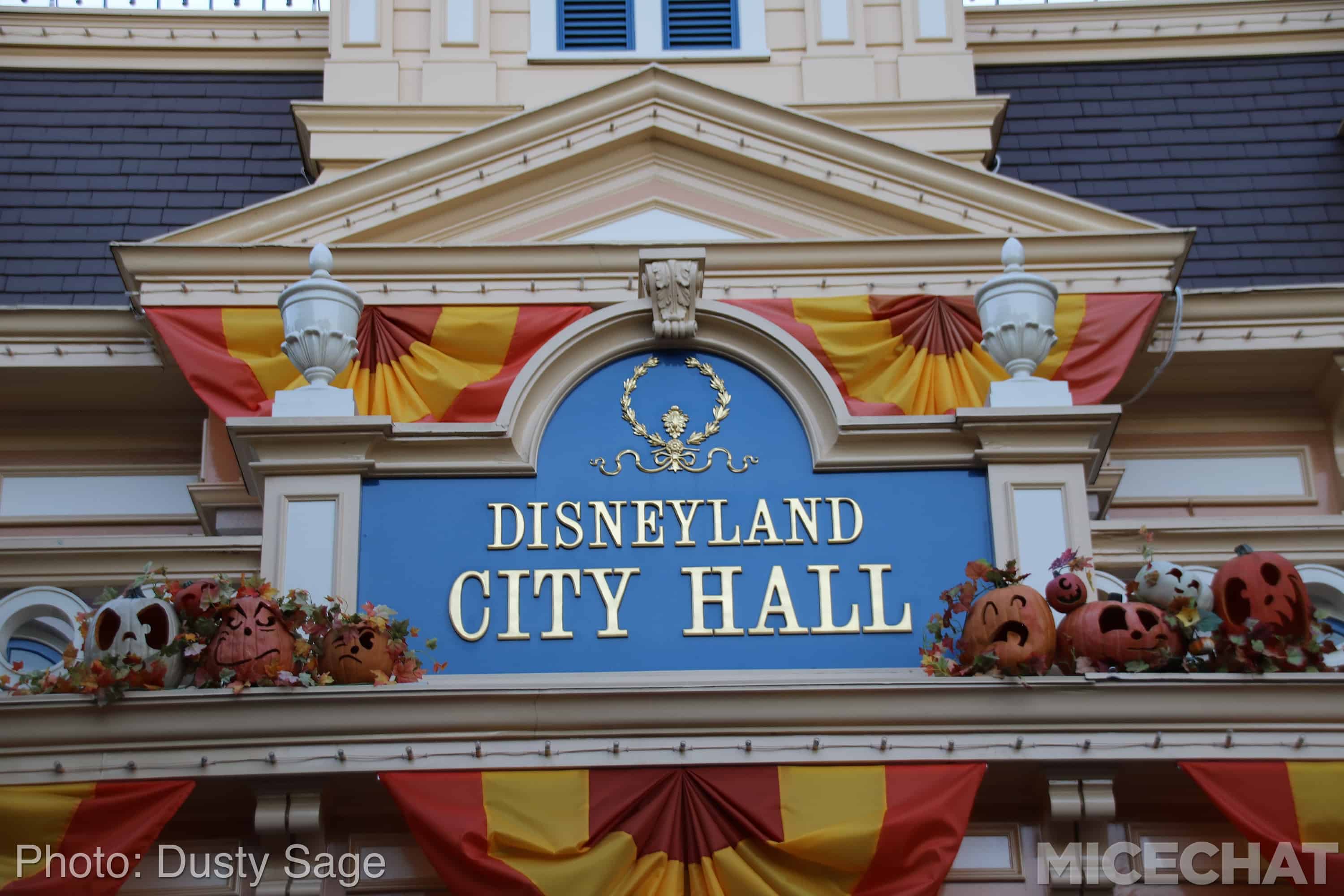 , Disneyland News and Photo Update &#8211; The Walls of Change