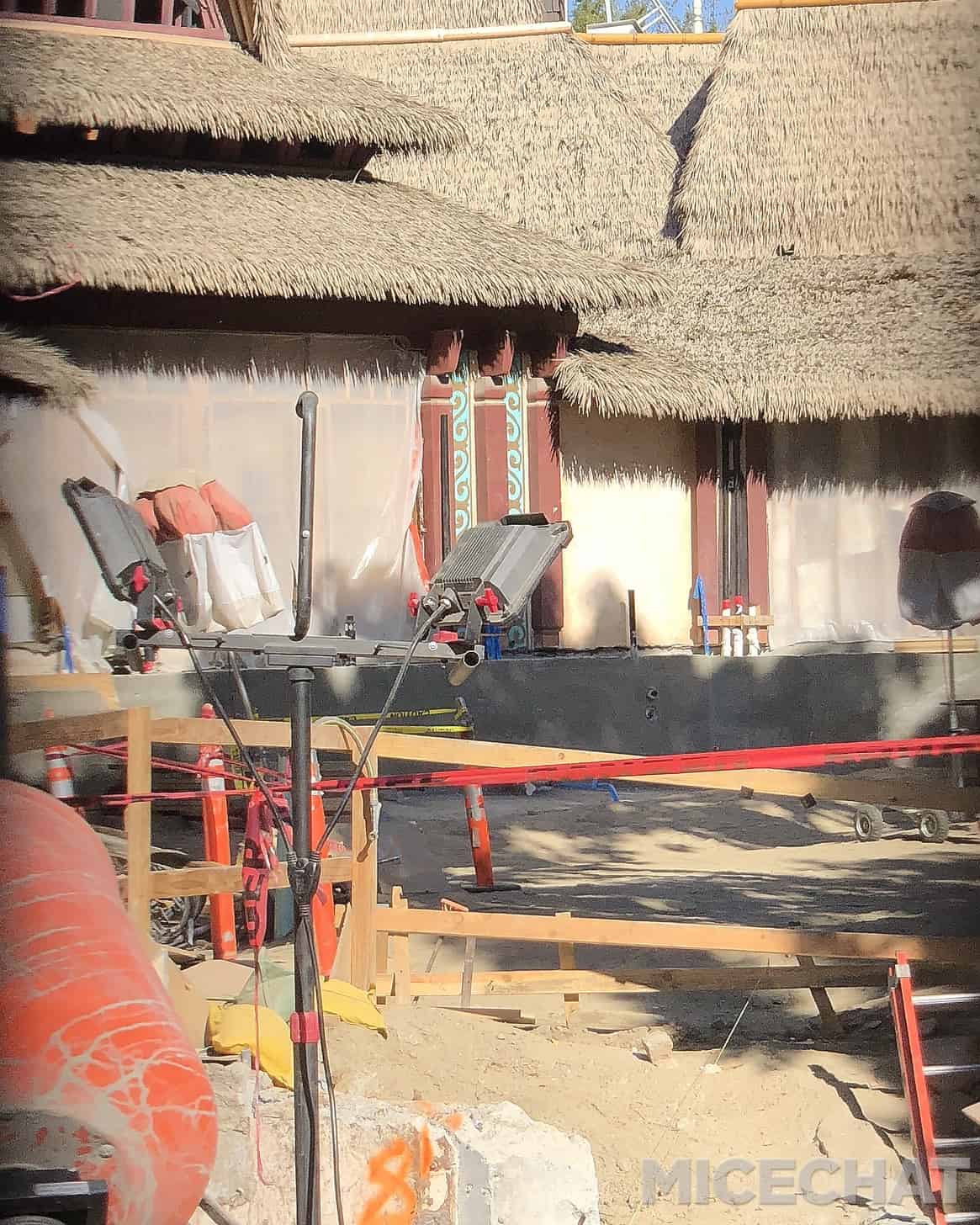 , Disneyland Update – Fall in Line