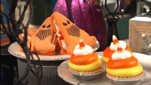 , Top 10 Disneyland Halloween Time Treats for 2018