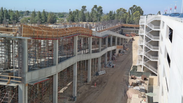 , Disneyland Photo Updates: Fall Into Construction Walls