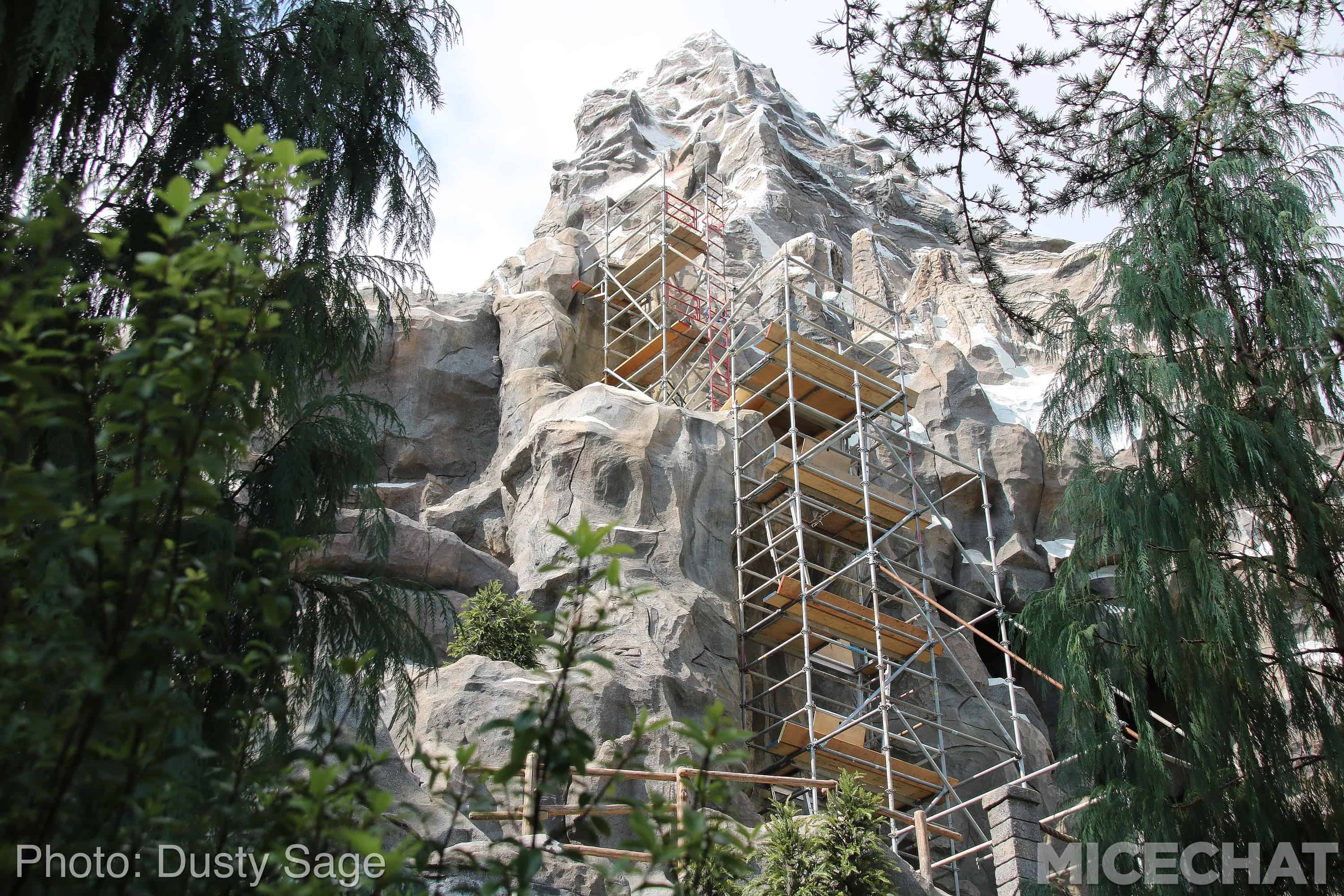 , Disneyland Update – Ides of Halloween Time