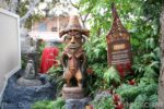 Disneyland-Tiki-Room-9