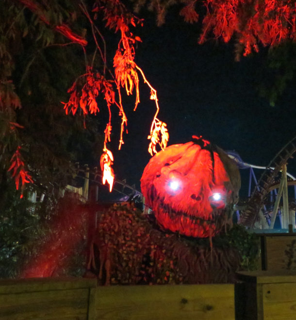 , Six Flags Discovery Kingdom Fright Fest Steps Up in 2018