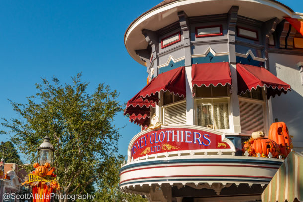 , Disneyland Update &#8211; Few Tricks, Many Treats