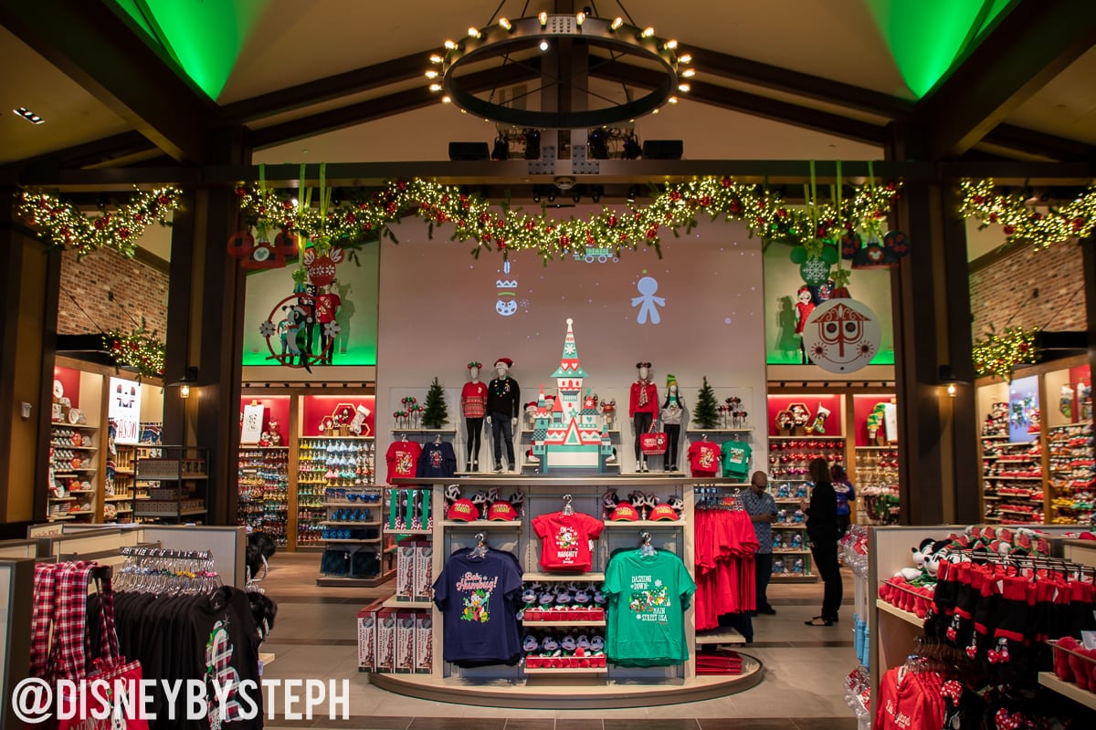 , Find Out What&#8217;s In Stor-ey &#8211; The Re-Imagining of The World of Disney Store