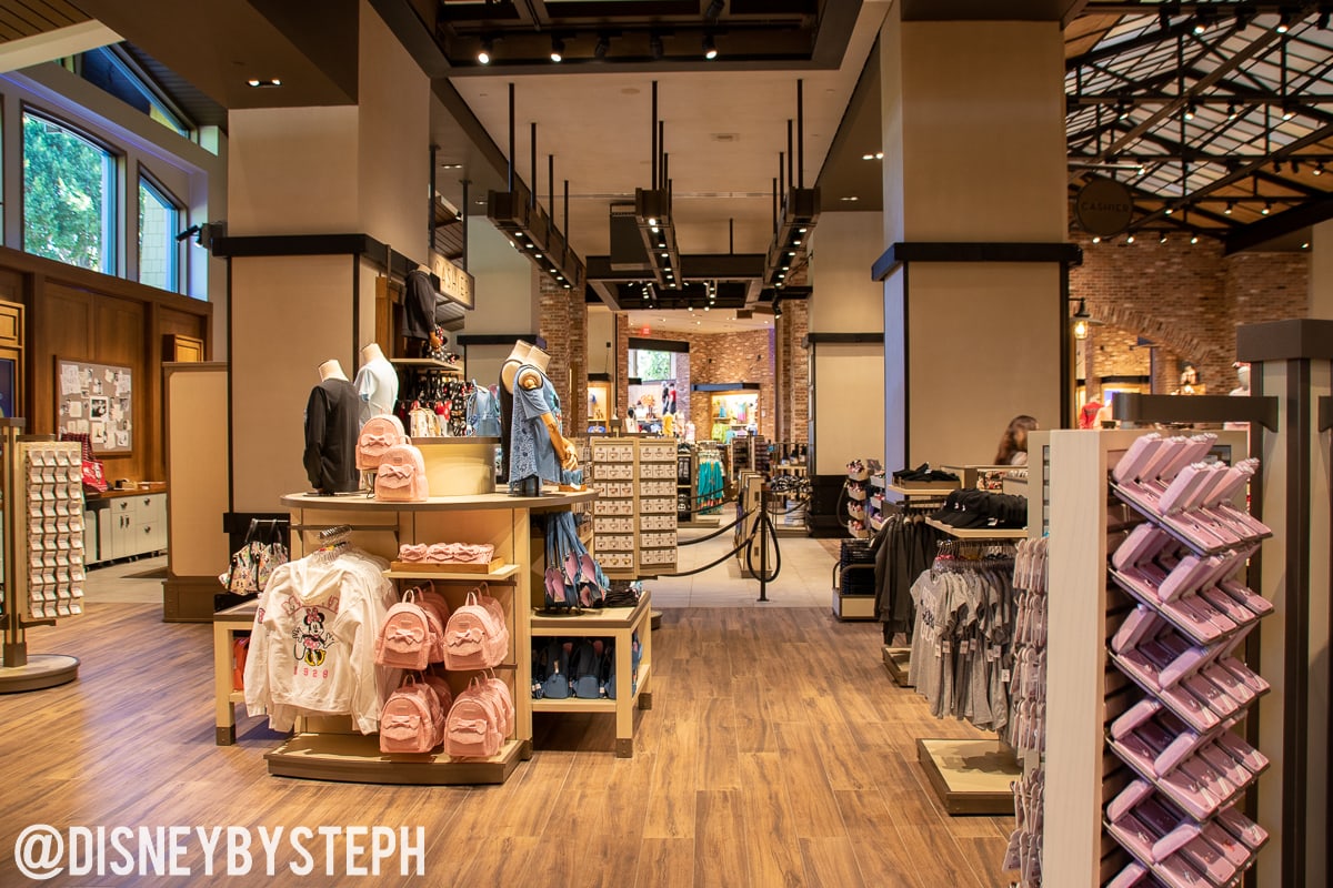 , Find Out What&#8217;s In Stor-ey &#8211; The Re-Imagining of The World of Disney Store