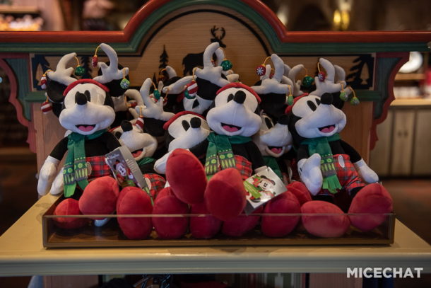 , The Holidays Begin Here at the Disneyland Resort