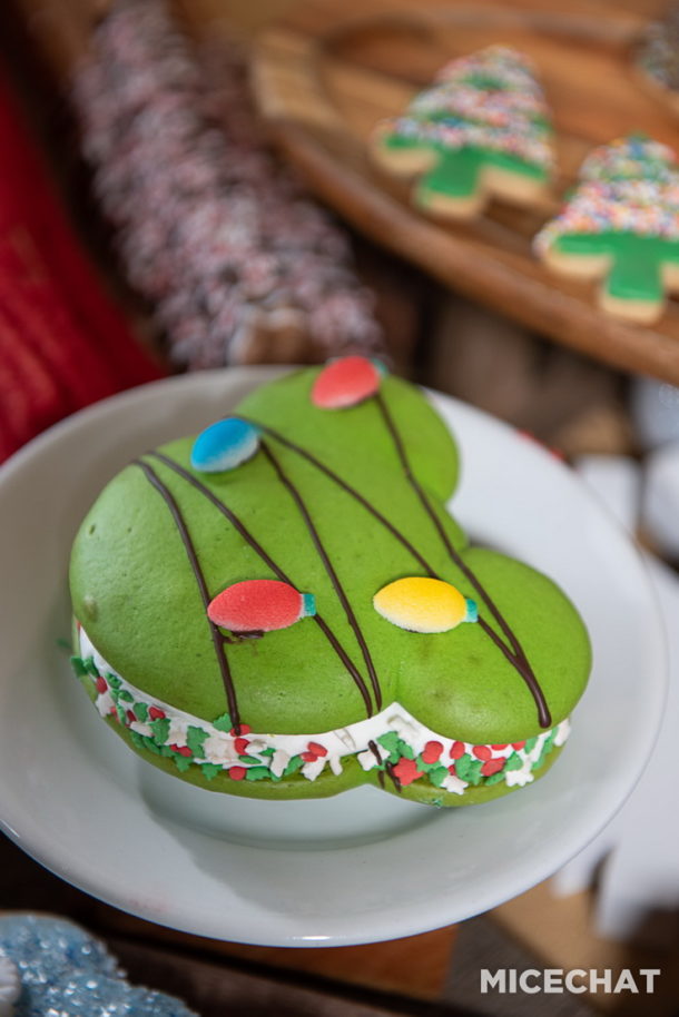 , The Holidays Begin Here at the Disneyland Resort