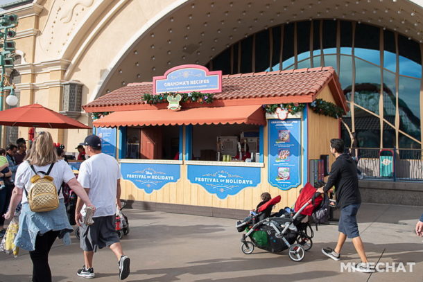 , The Holidays Begin Here at the Disneyland Resort