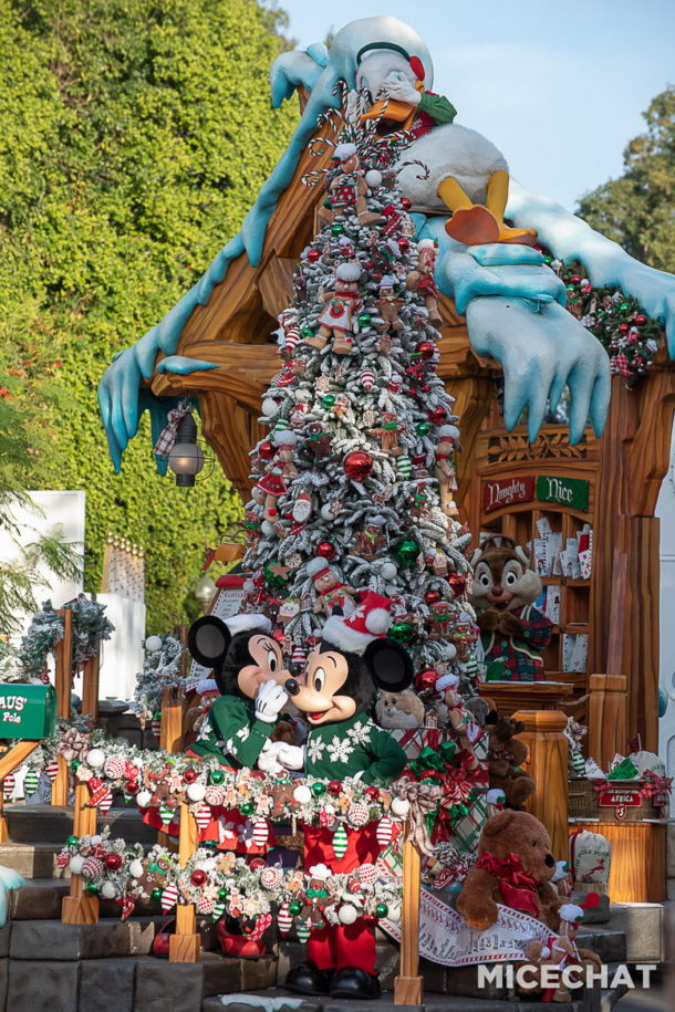 , The Holidays Begin Here at the Disneyland Resort