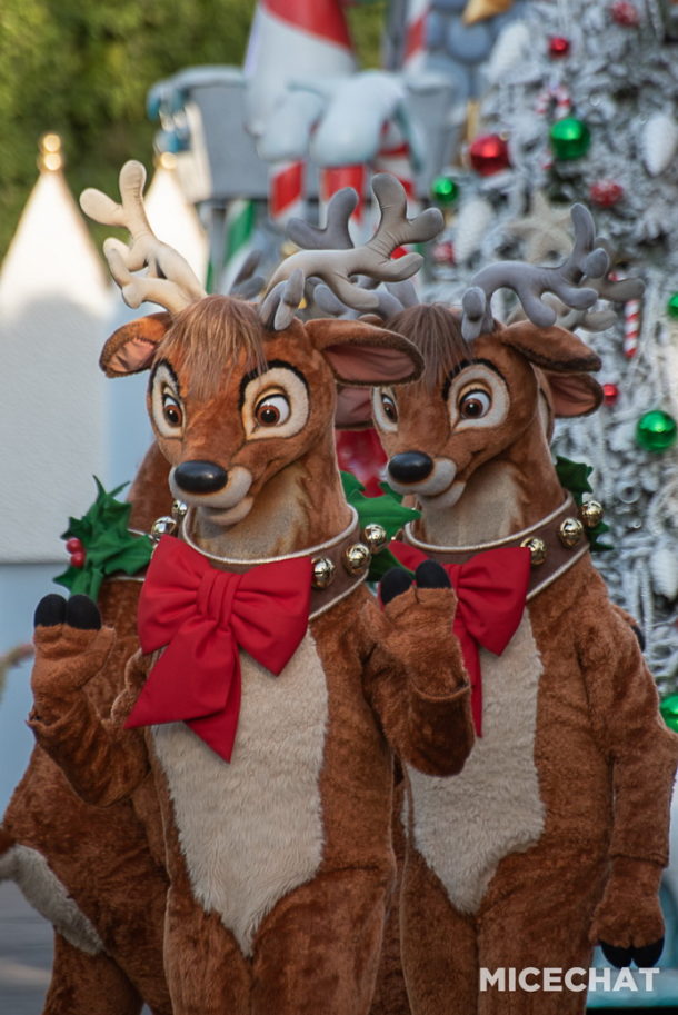 , The Holidays Begin Here at the Disneyland Resort