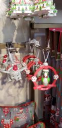 Attraction-Ornaments-Jose-Dumbo-bev