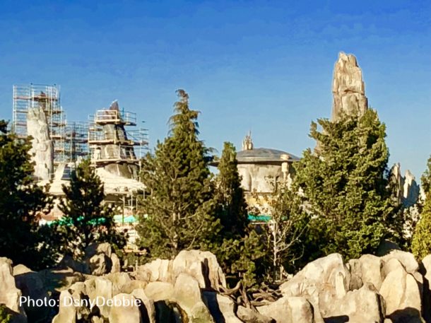 , Disneyland Update – Ralph Wrecks Christmas